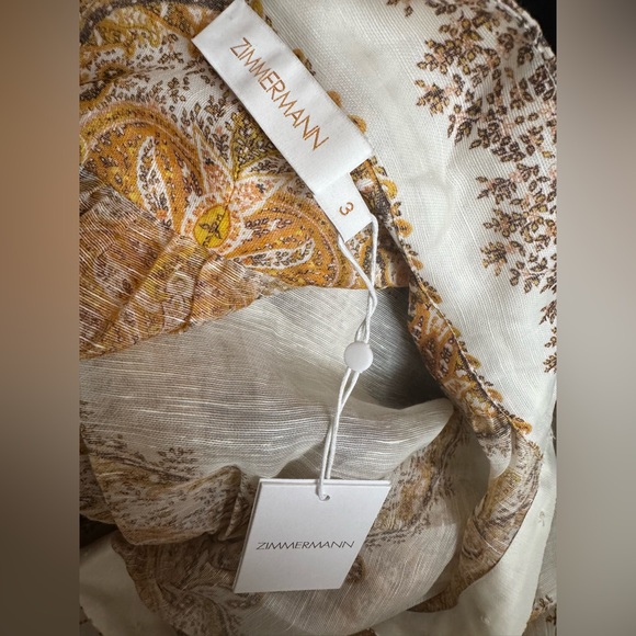 ZIMMERMANN
Zippy Billow Dress
$1,995 Golden Paisley size 3 large - Picture 9 of 10